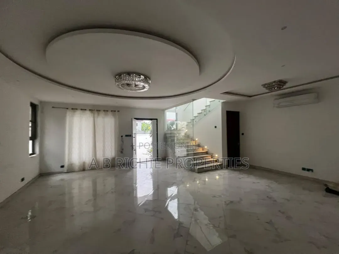 4bdrm House in Ab Richie Properties, A&C Mall Area for rent in A&C Mall Area
