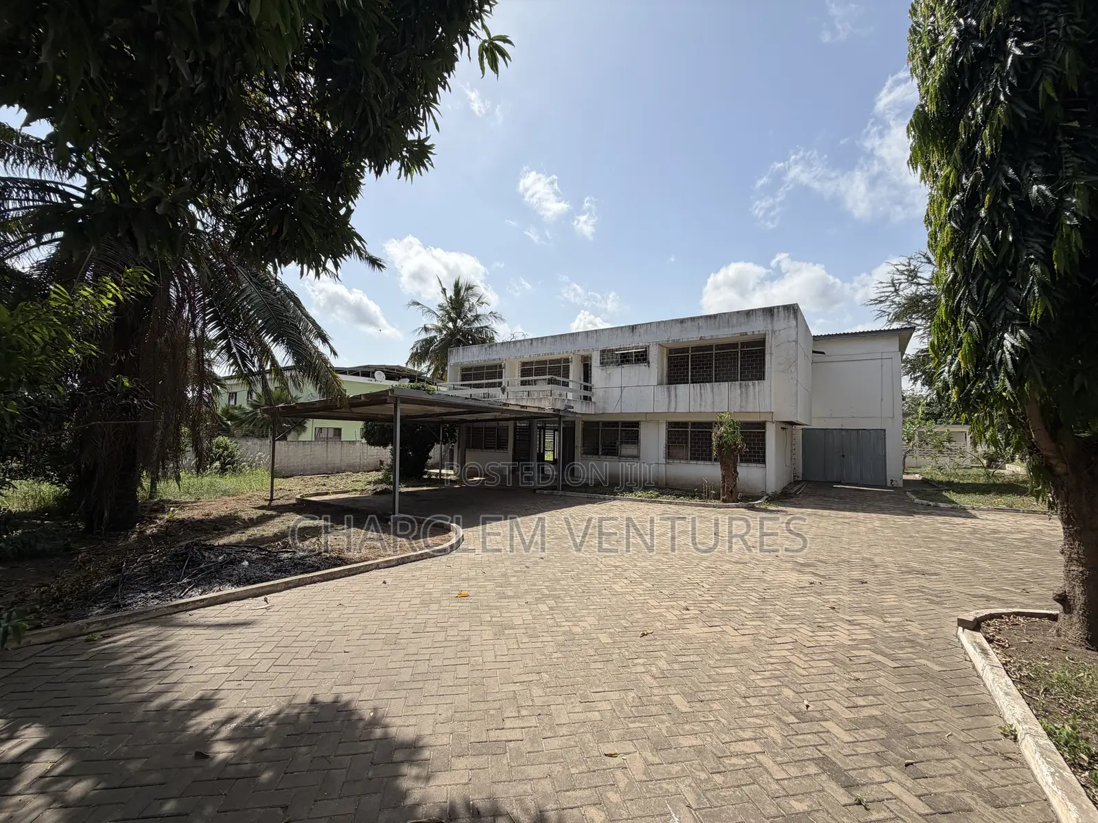 Land With Old Property for Sale at Airport Area in Accra Metropolitan