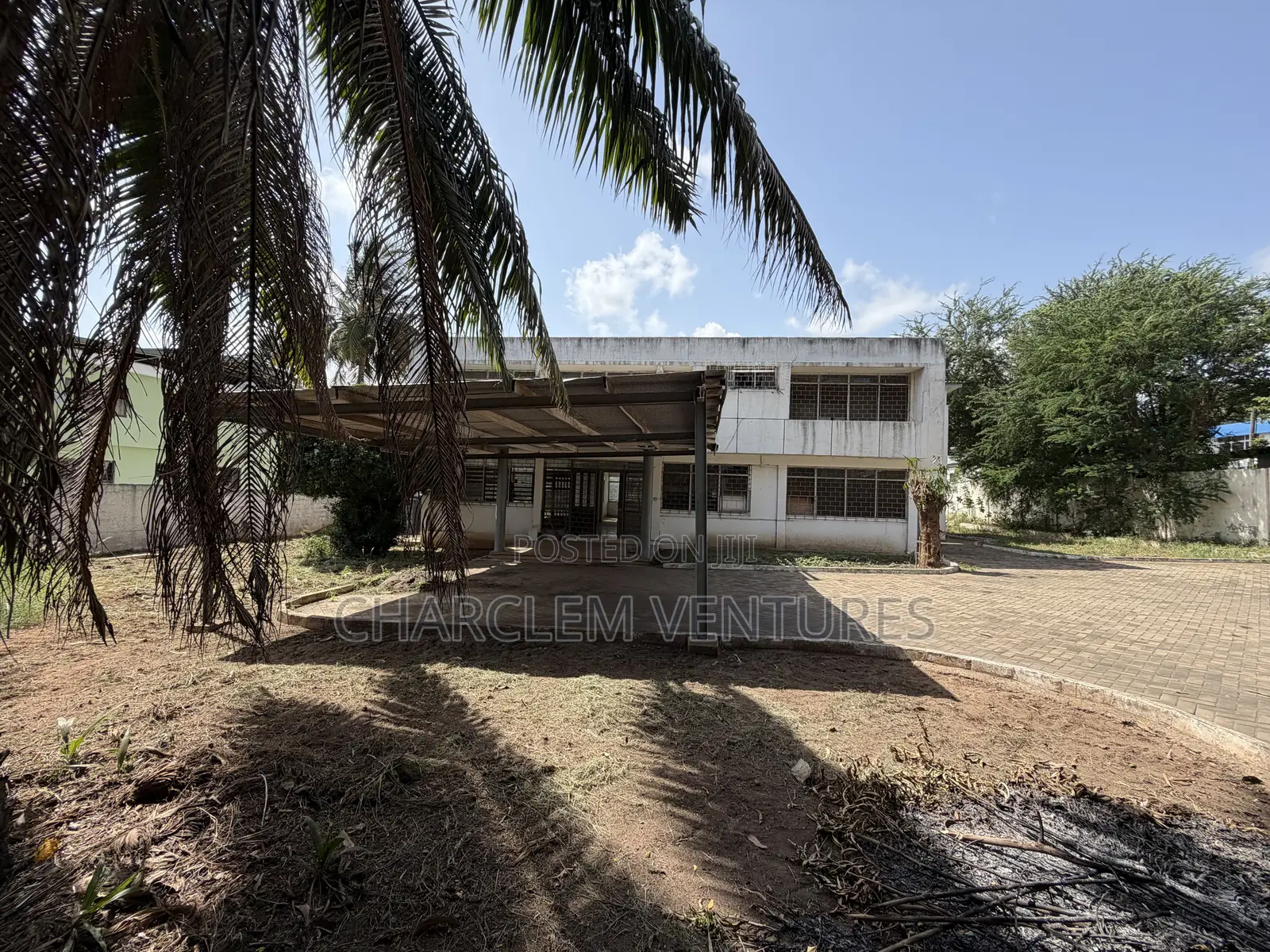 Land With Old Property for Sale at Airport Area in Accra Metropolitan