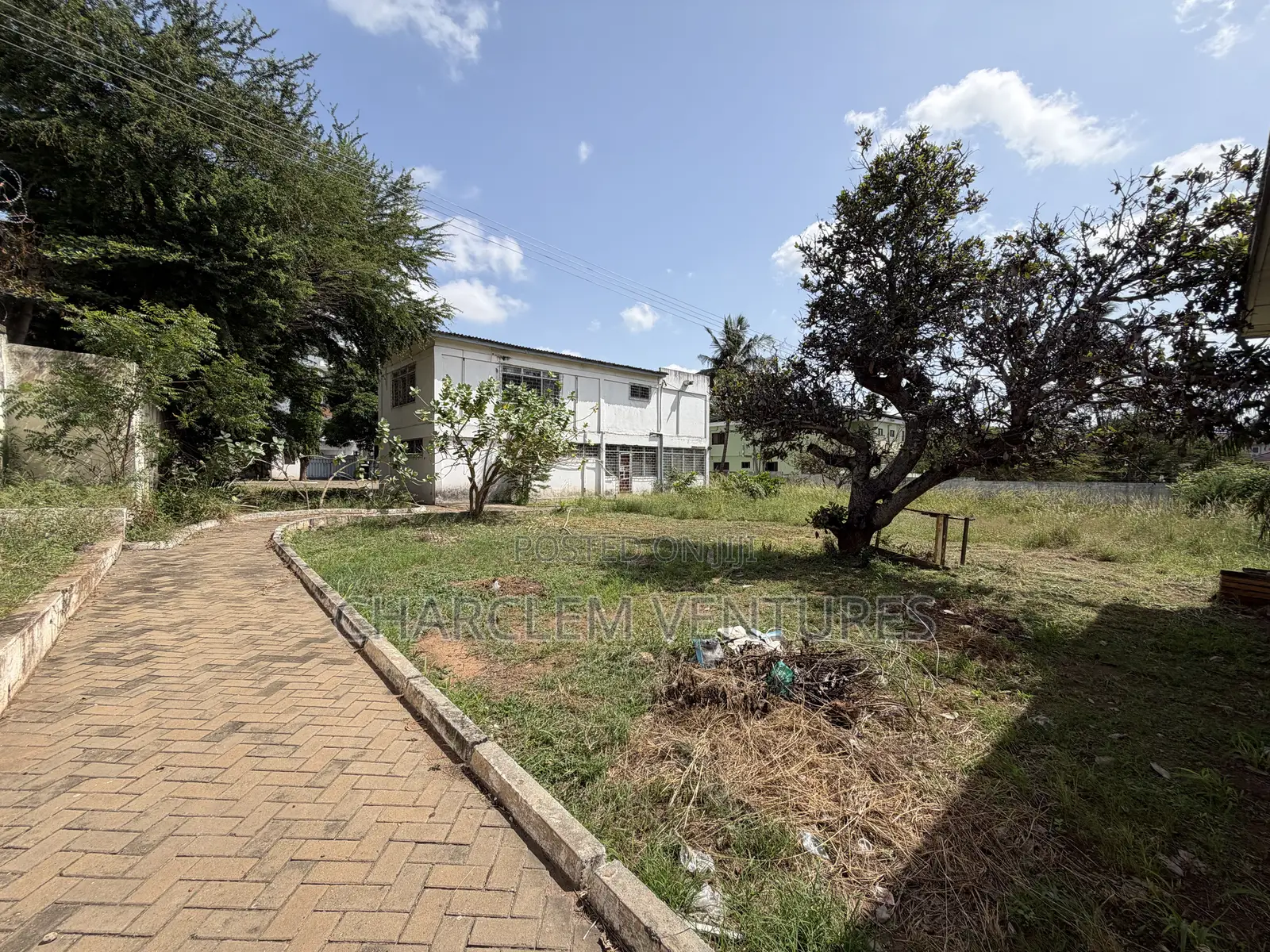 Land With Old Property for Sale at Airport Area in Accra Metropolitan