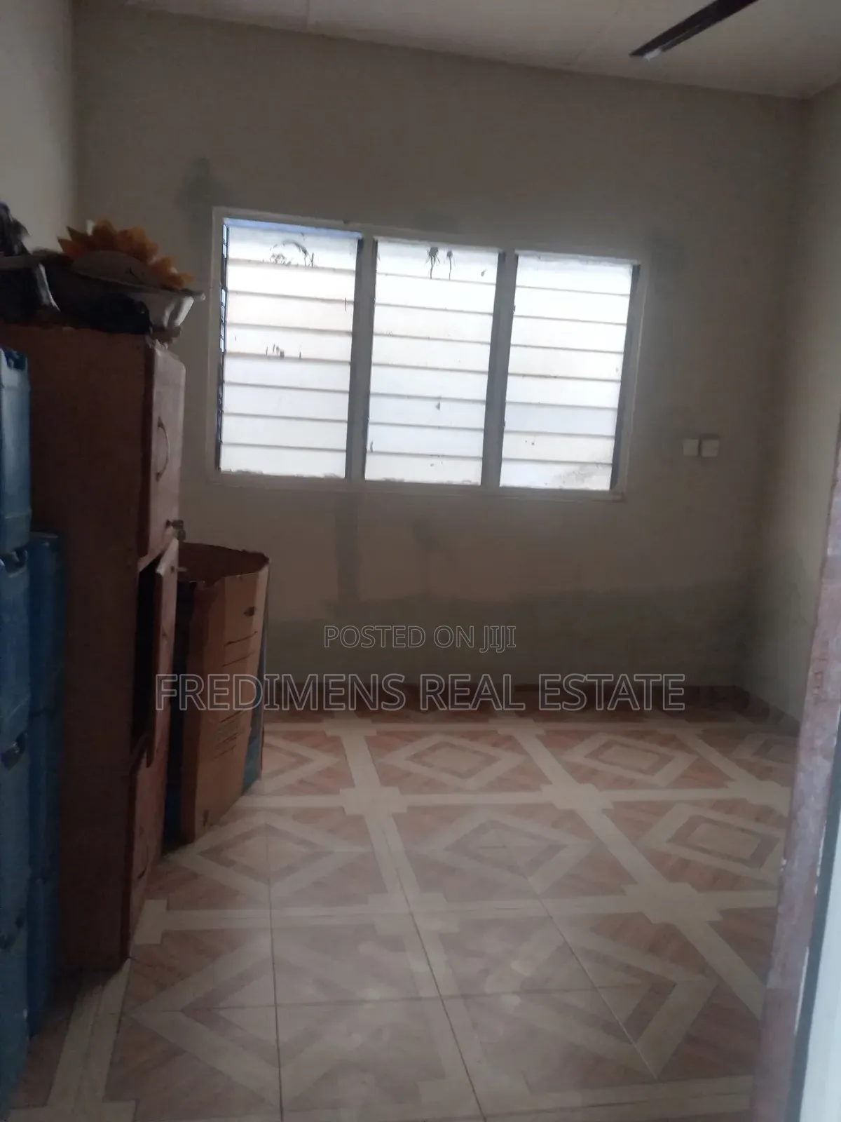 4bdrm House in Fredimens Real, Kumasi Metropolitan for sale in Kumasi Metropolitan