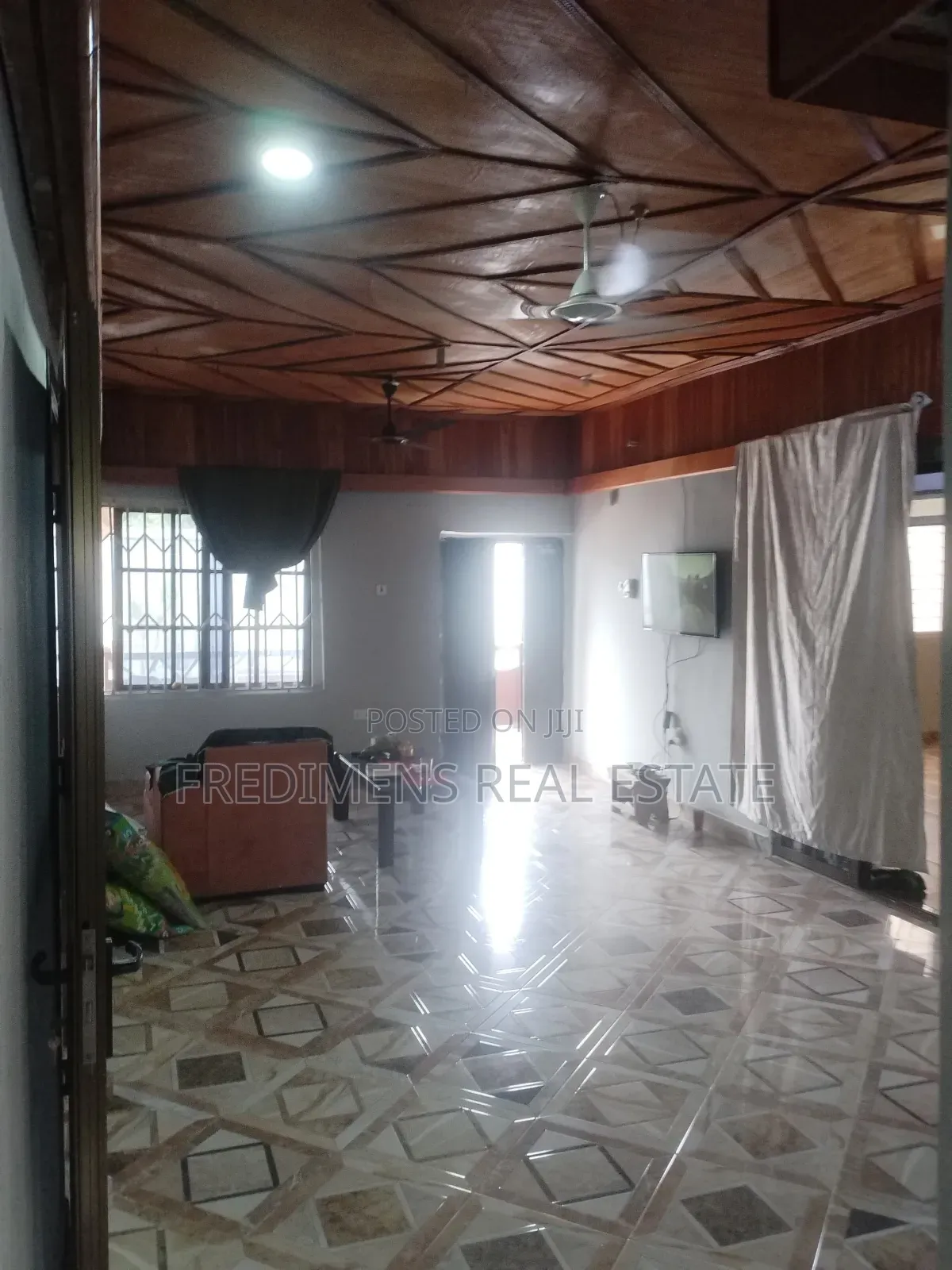 4bdrm House in Fredimens Real, Kumasi Metropolitan for sale in Kumasi Metropolitan