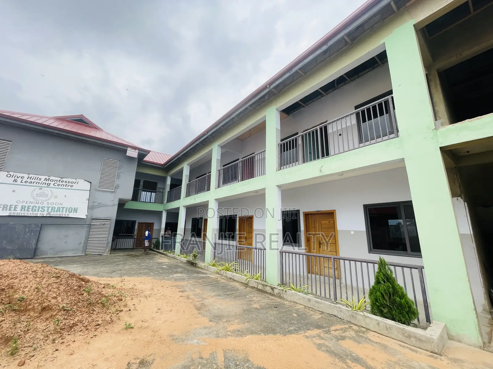 16bdrm House in Kasoa for sale in Kasoa