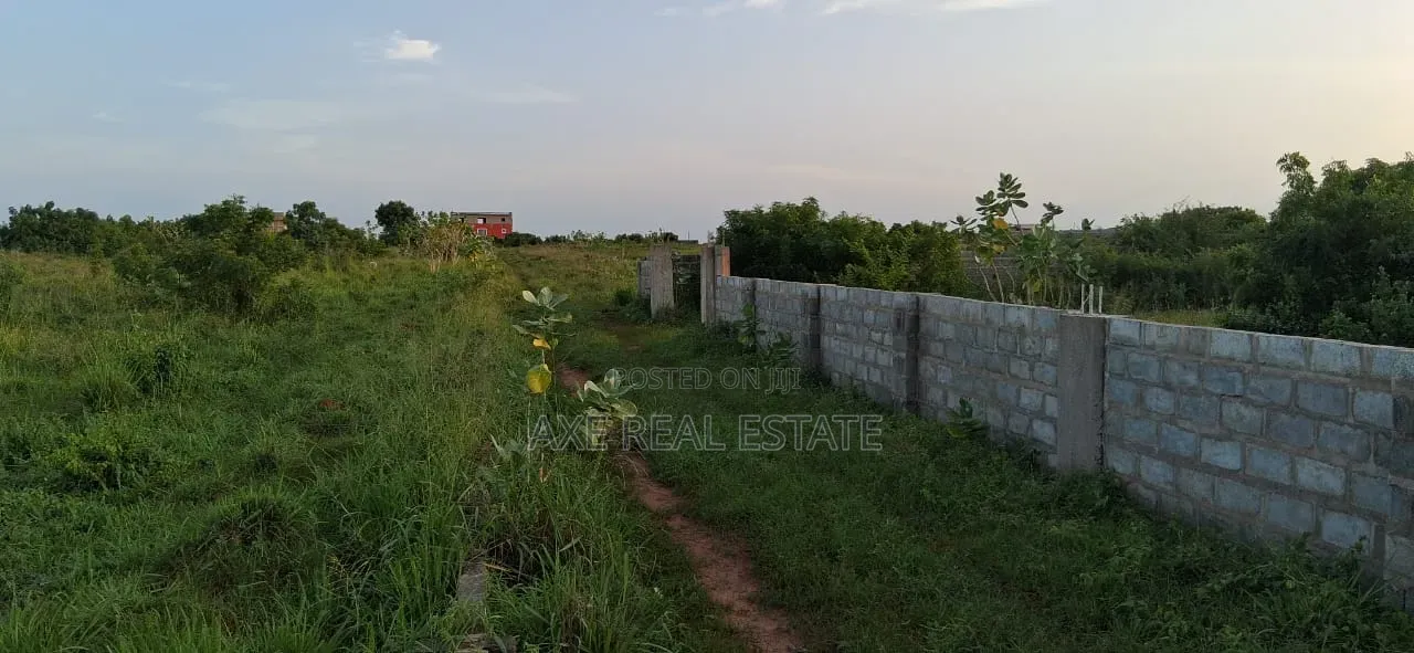 100% Premium Plots (Prampram Beach Road) in Prampram