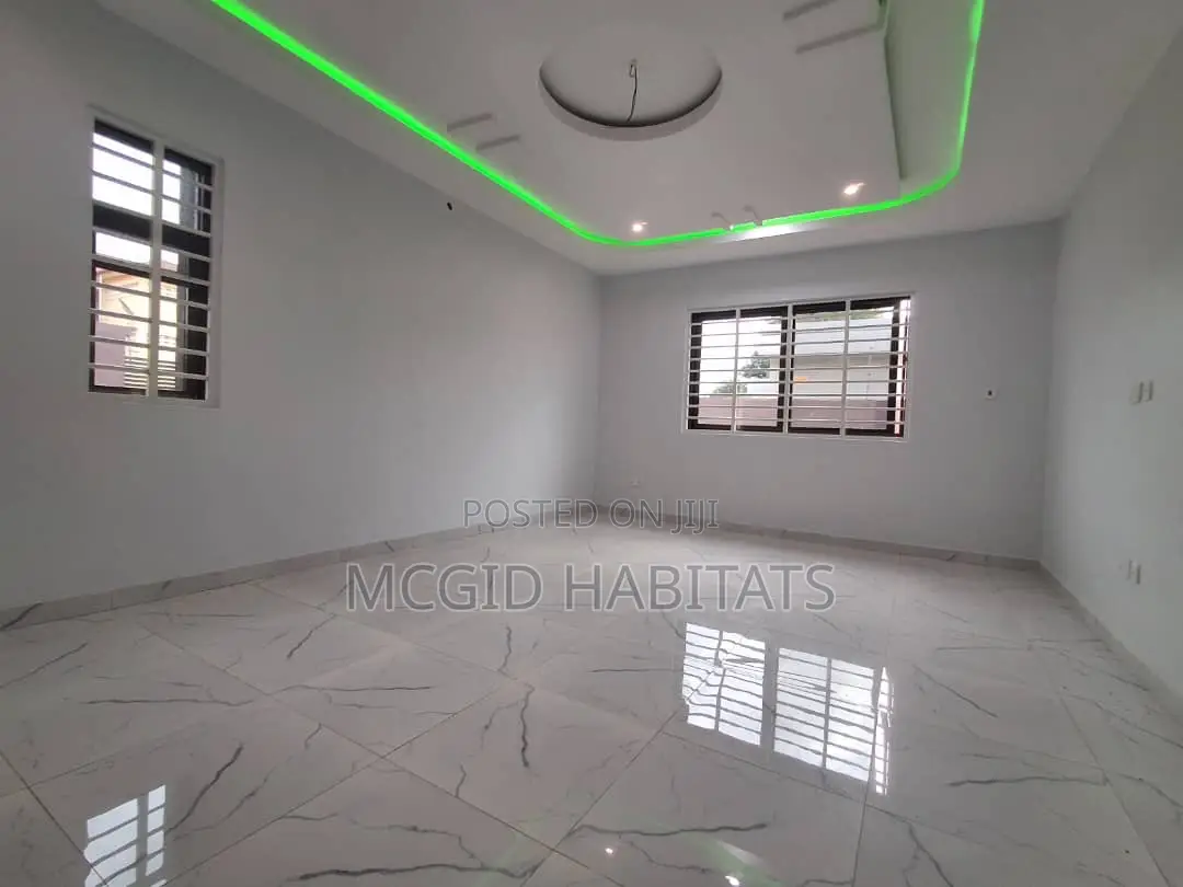 3bdrm House in Adenta for rent in Adenta