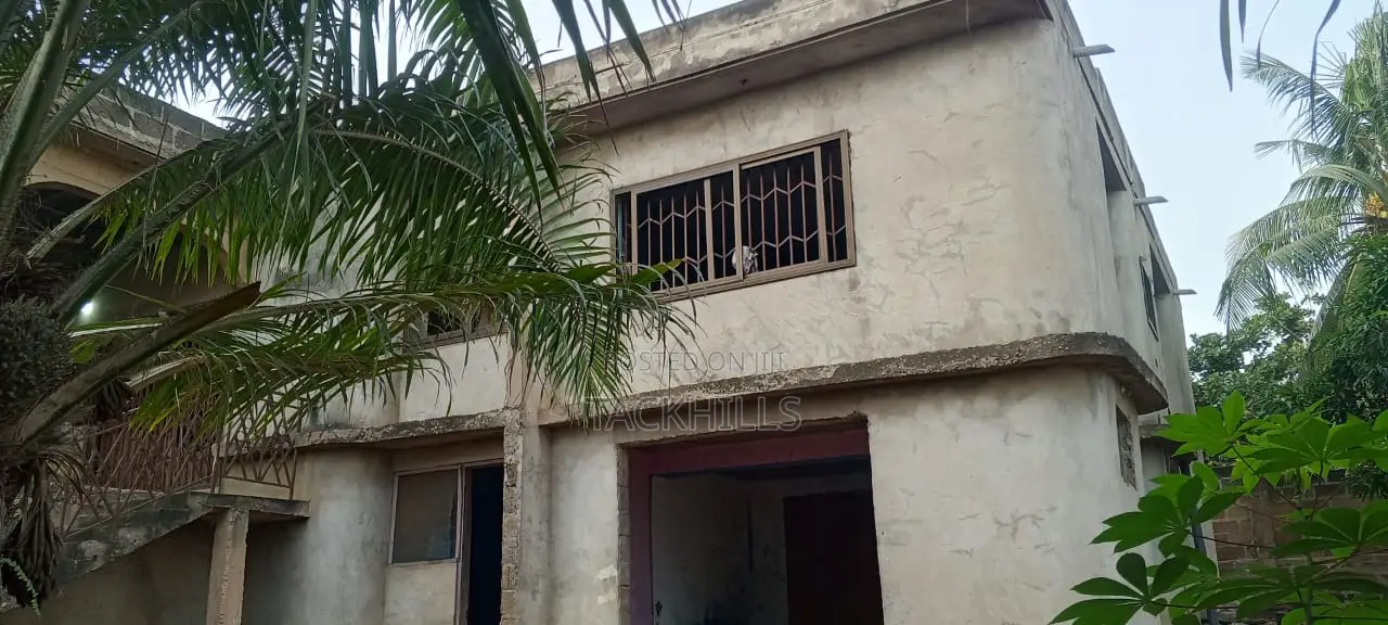 5bdrm House in Ofankor for sale in Ofankor