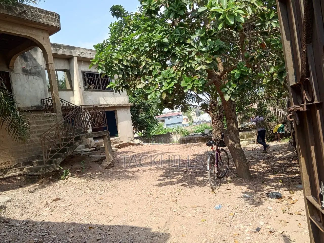 5bdrm House in Ofankor for sale in Ofankor