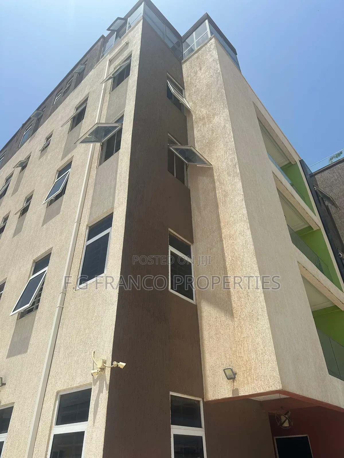 2bdrm Apartment in Kg, Franco, West Hills Mall Area for sale in West Hills Mall Area