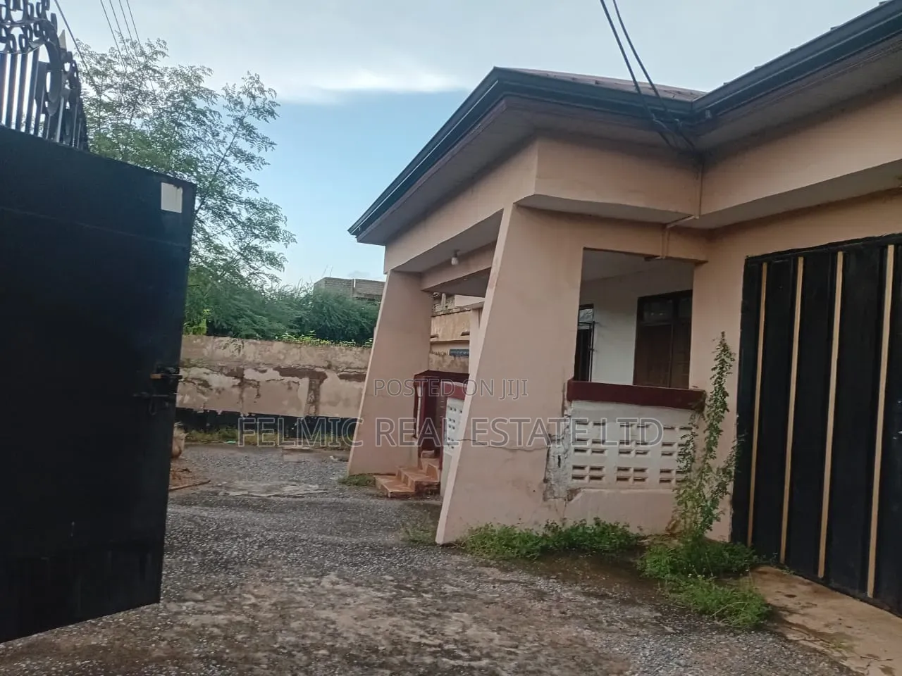 3bdrm House in Felmic Real Estate, Mile 7 for sale in Mile 7