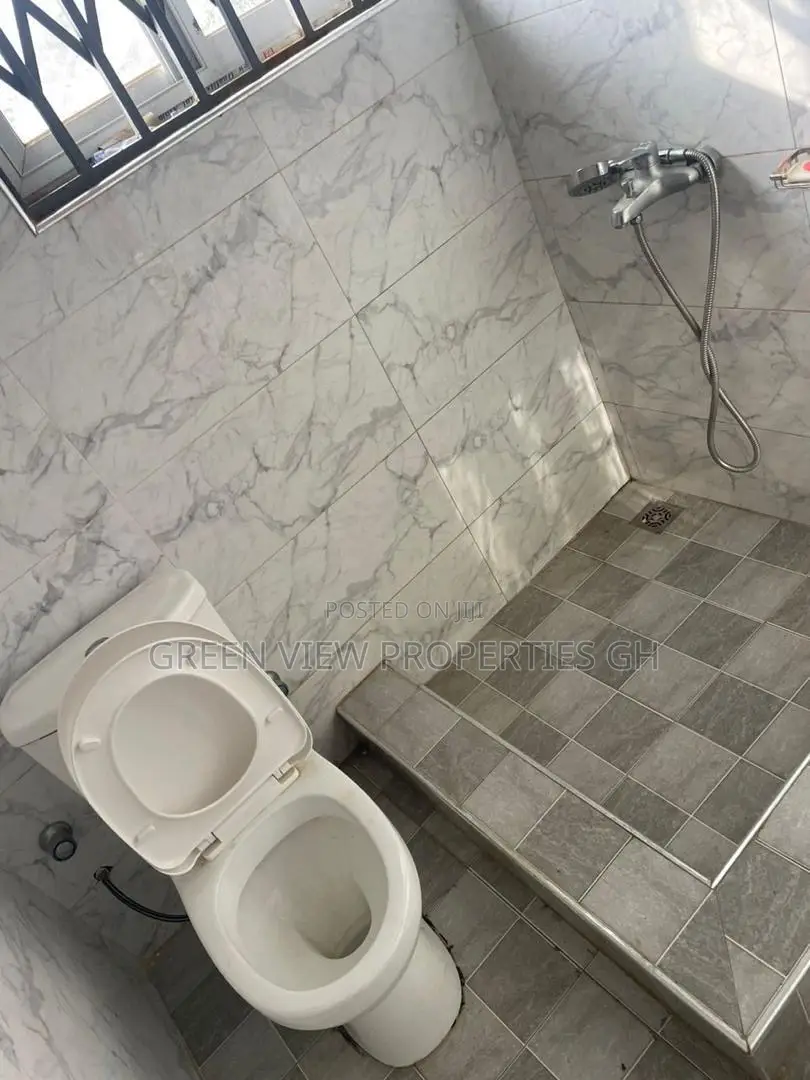 2bdrm Apartment in West Hills Mall Area for rent in West Hills Mall Area