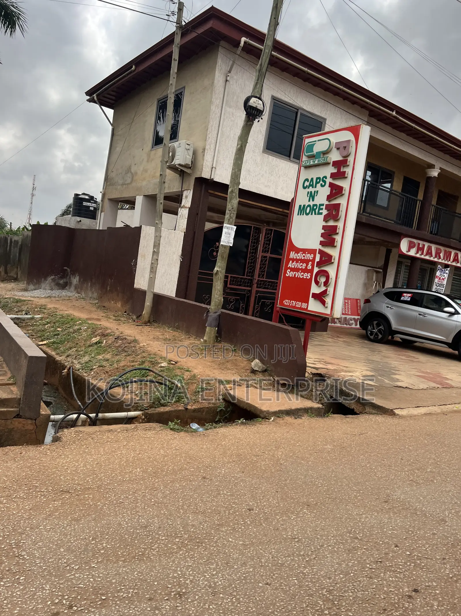 Roadside Double Shop for Rent – Ideal for a Pharmacy in Kumasi Metropolitan