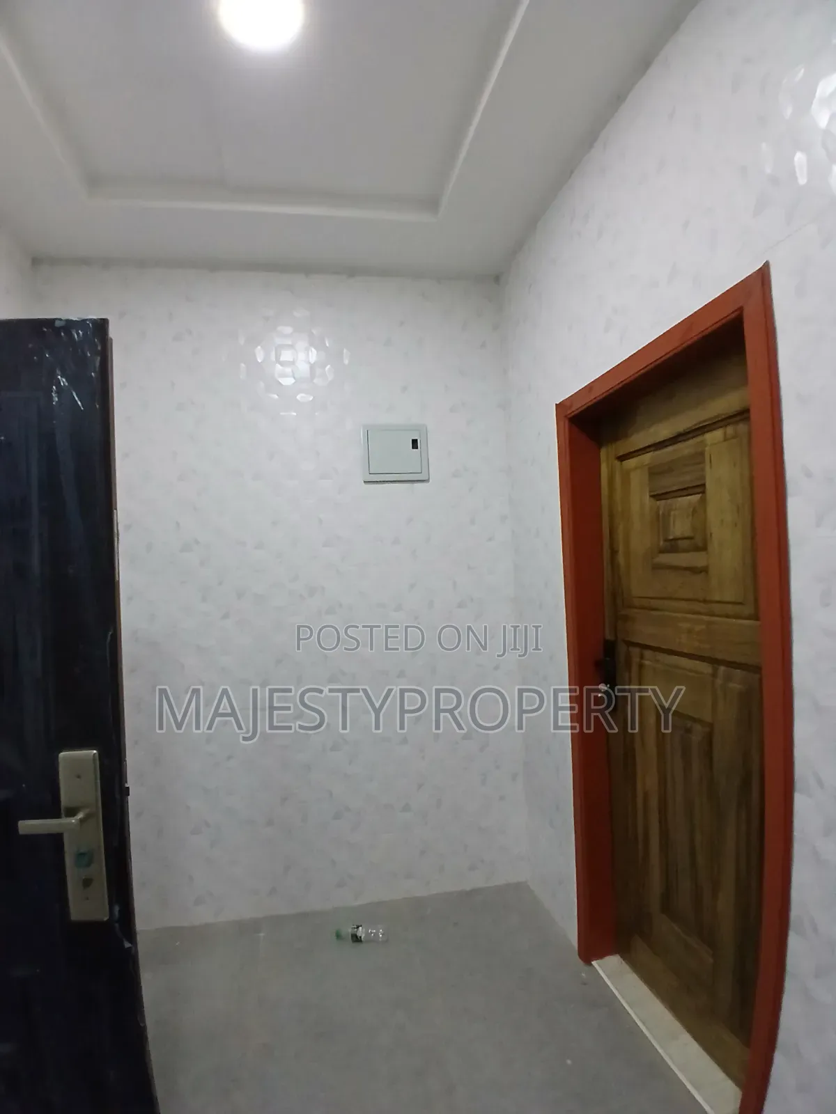 1bdrm Apartment in Batsona, Baatsona Total for rent in Baatsona Total