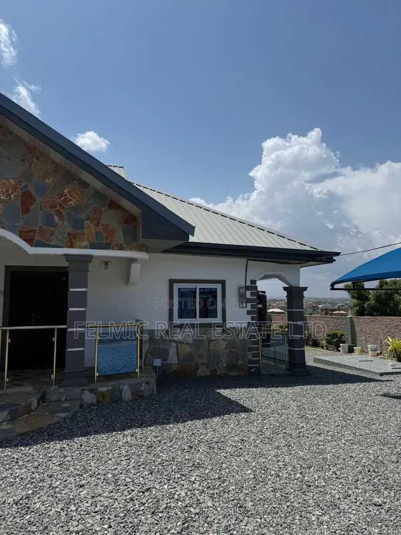 2bdrm House in Felmic Real Estate, McCarthy Hill for sale in McCarthy Hill