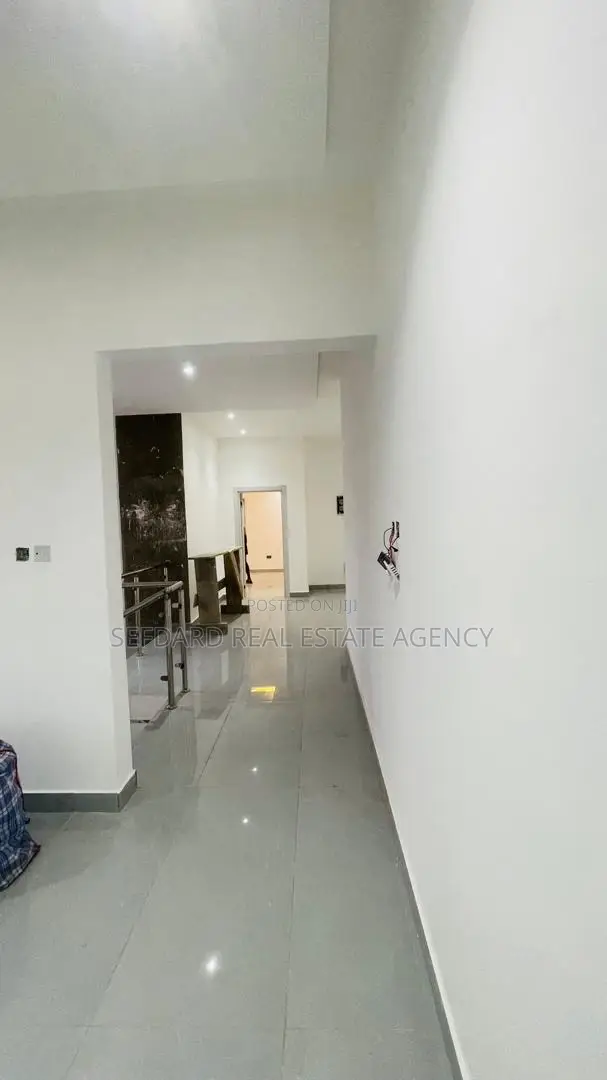 4bdrm House in Sefdard Properties, Kwabenya for sale in Kwabenya