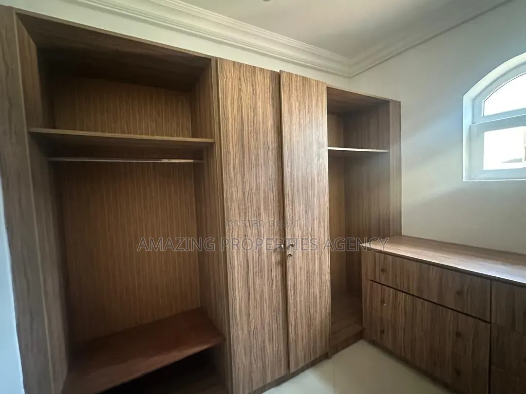 4bdrm House in Airport Residential for rent in Airport Residential Area