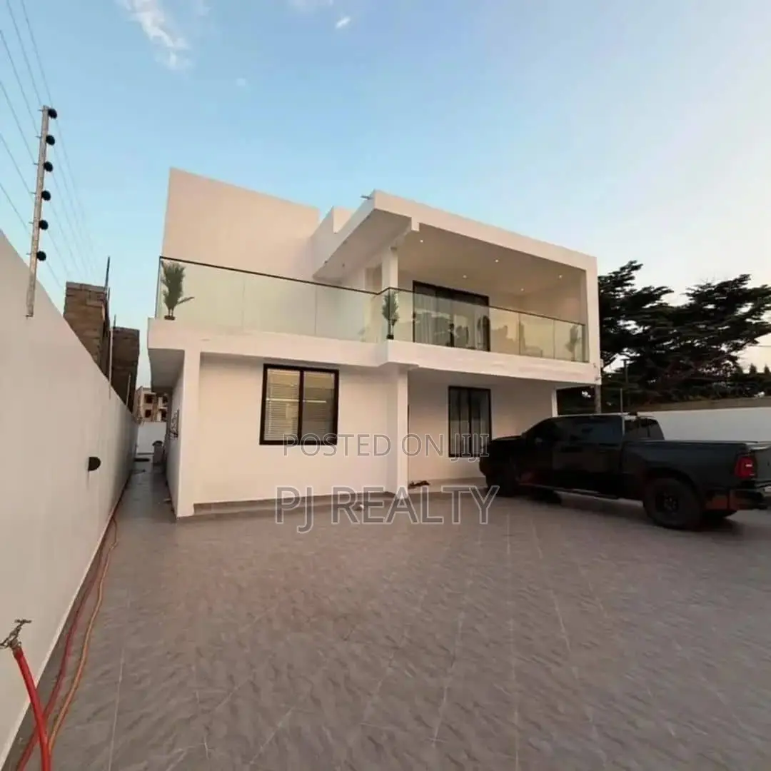 4bdrm House in East Legon for sale in East Legon
