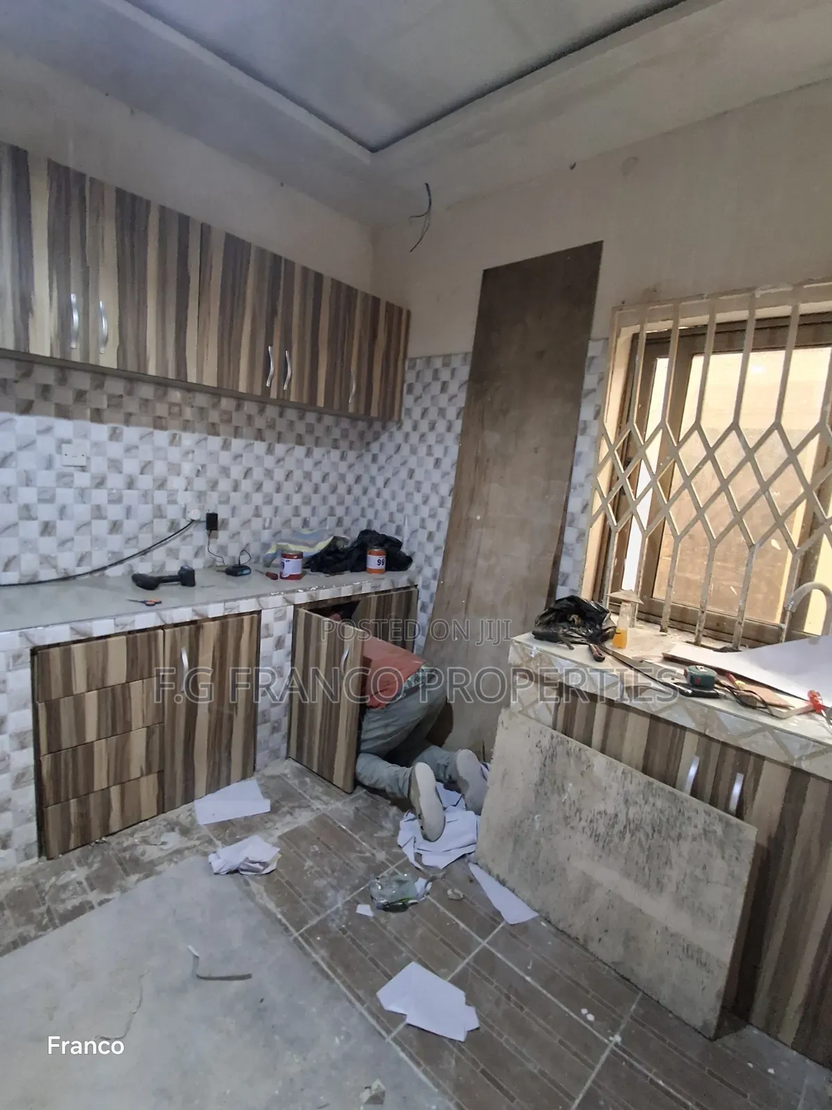 3bdrm Apartment in Kg Franco Properties, Baatsona Total for rent in Baatsona Total