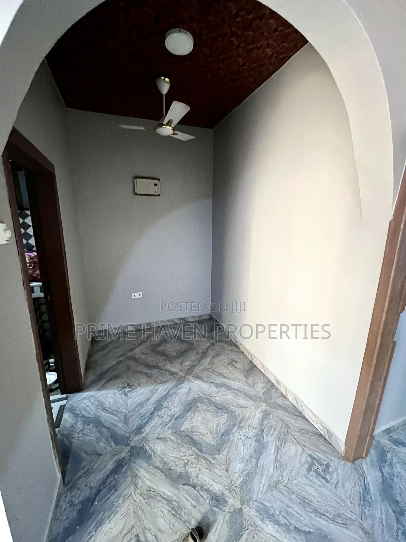 1bdrm Apartment in N/A, Dome for rent in Dome