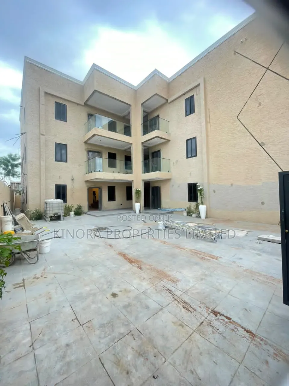 1bdrm Apartment in Adenta Sakora Light for rent in Sakora