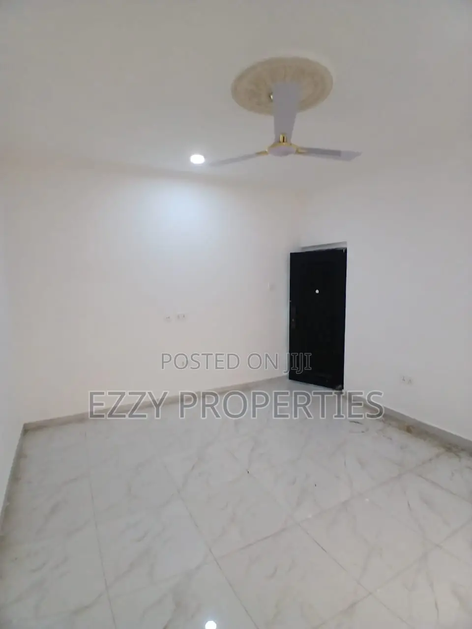 1bdrm Apartment in School Junction for rent in Ashaley Botwe
