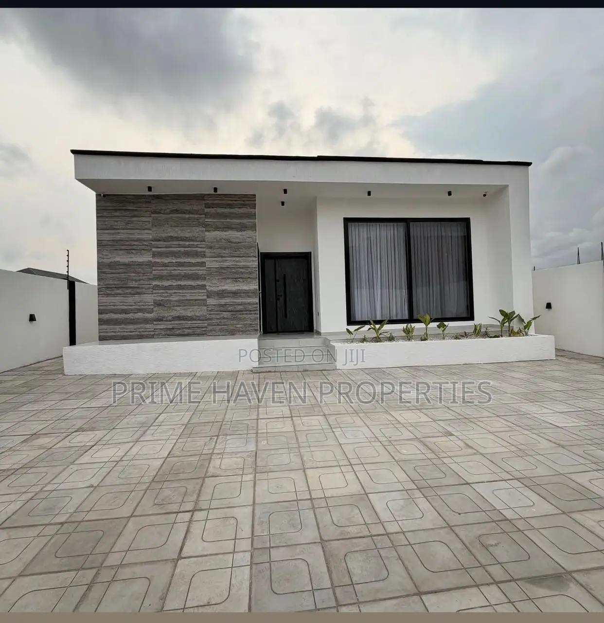 3bdrm House in Spintex for sale in Spintex