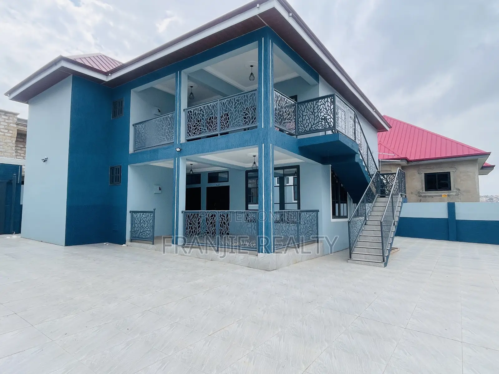 2bdrm Apartment in Franjie Realty, West Hills Mall Area for rent in West Hills Mall Area