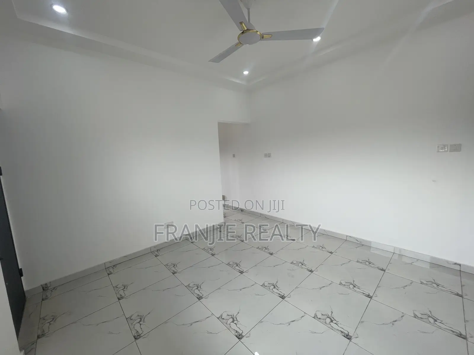 1bdrm Apartment in Franjie Realty, West Hills Mall Area for rent in West Hills Mall Area