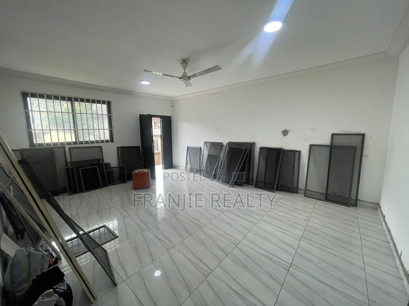 3bdrm Apartment in Franjie Realty, West Hills Mall Area for rent in West Hills Mall Area