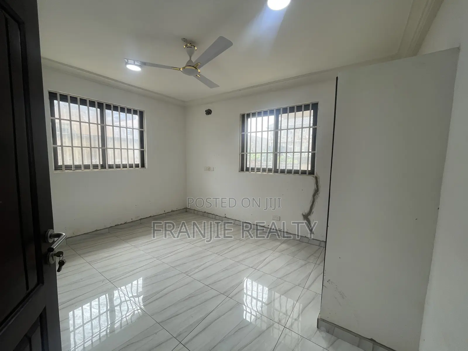 3bdrm Apartment in Franjie Realty, West Hills Mall Area for rent in West Hills Mall Area