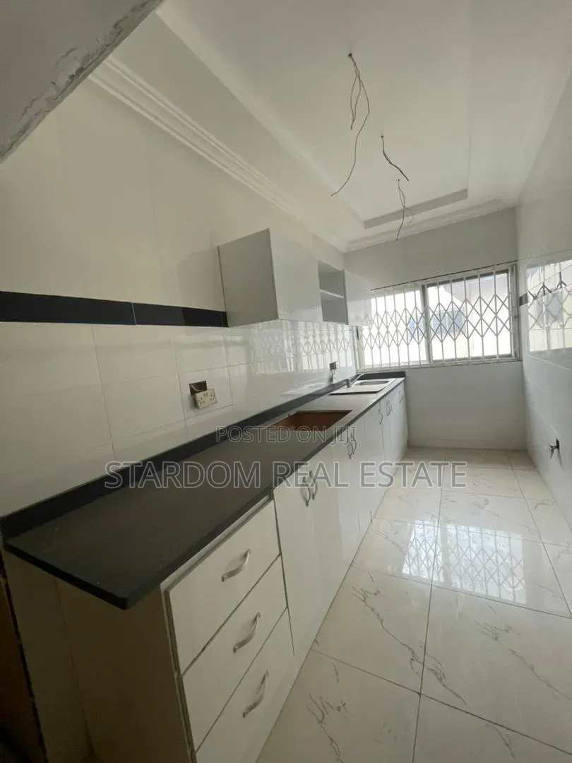 5bdrm Duplex in Adjiringanor, Ability for rent in Ability