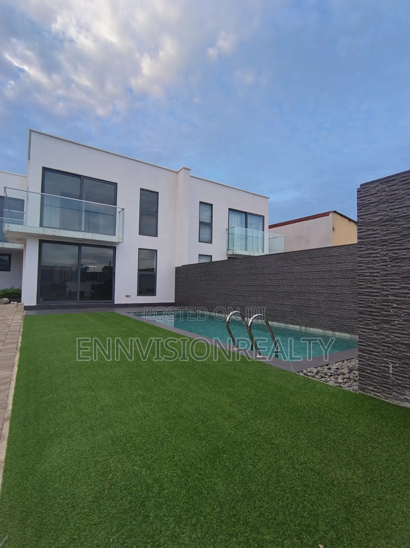 3bdrm House in Estates for sale in Estates