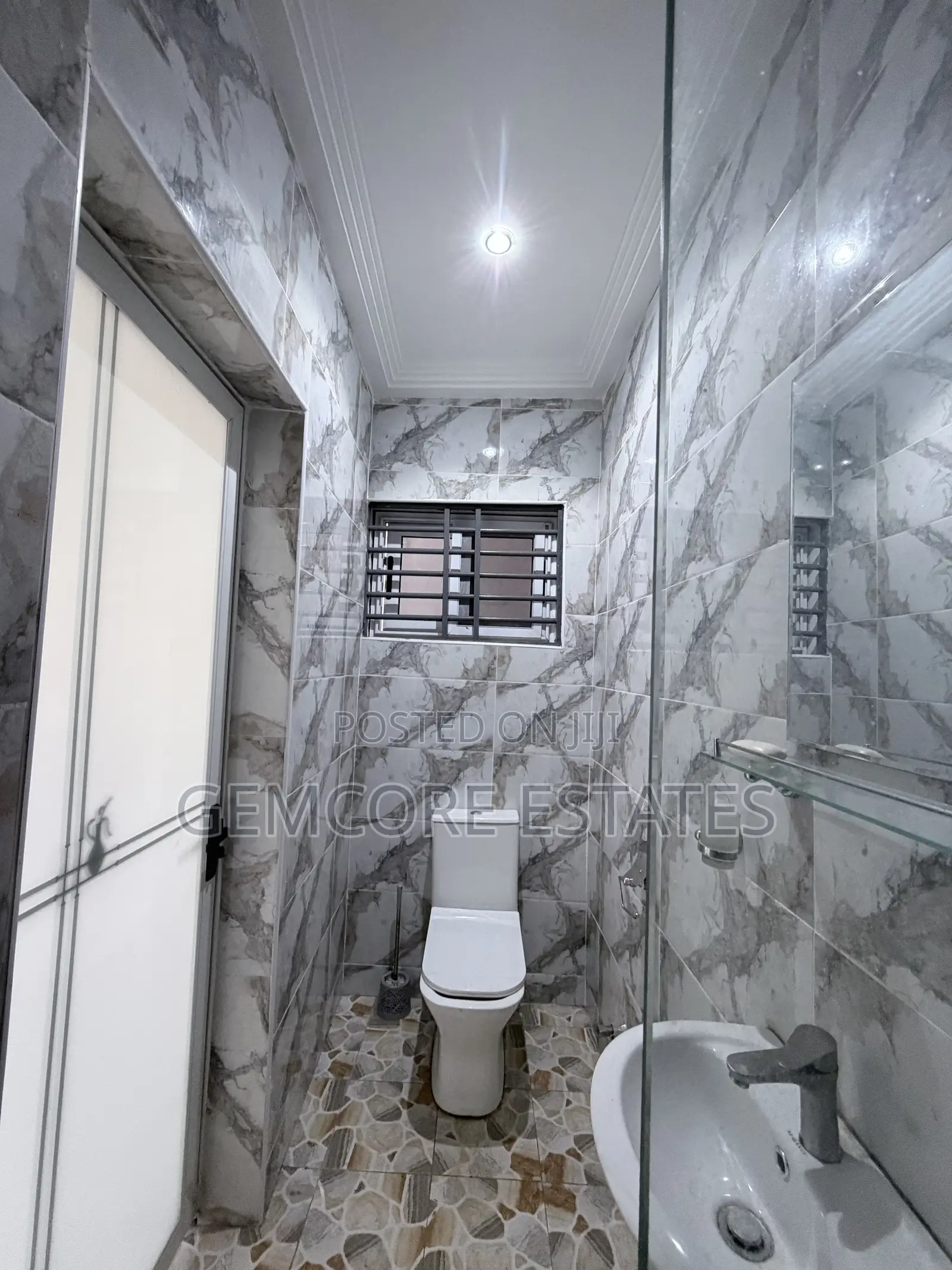 2bdrm Apartment in West Trasacco, Ashaley Botwe for rent in Ashaley Botwe