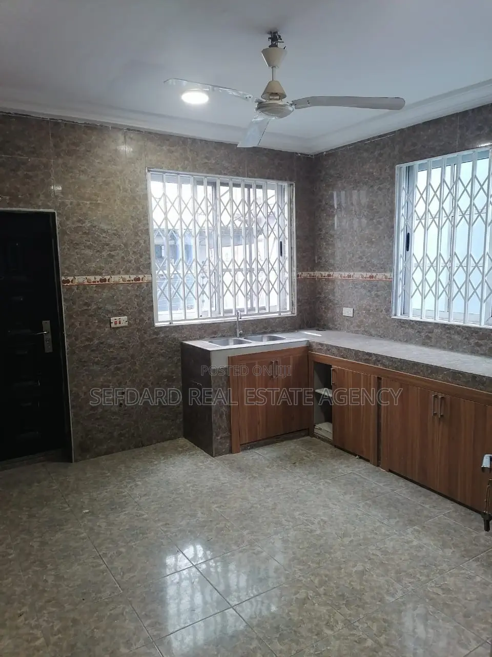 6bdrm Duplex in Sefdard Properties, Kwabenya for rent in Kwabenya