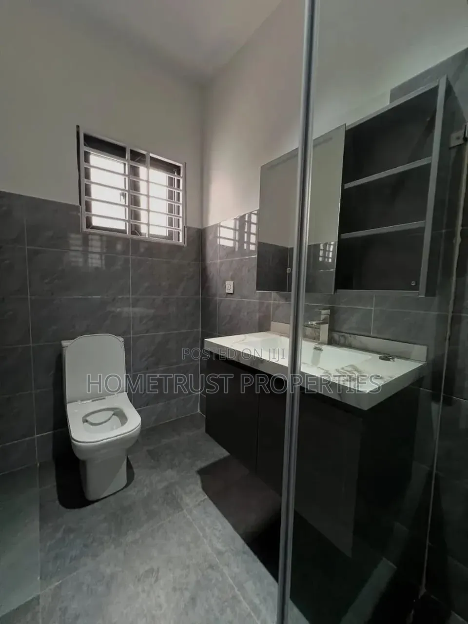 3bdrm Duplex in East Legon Trassaco, Boundary Road Area for sale in Boundary Road Area