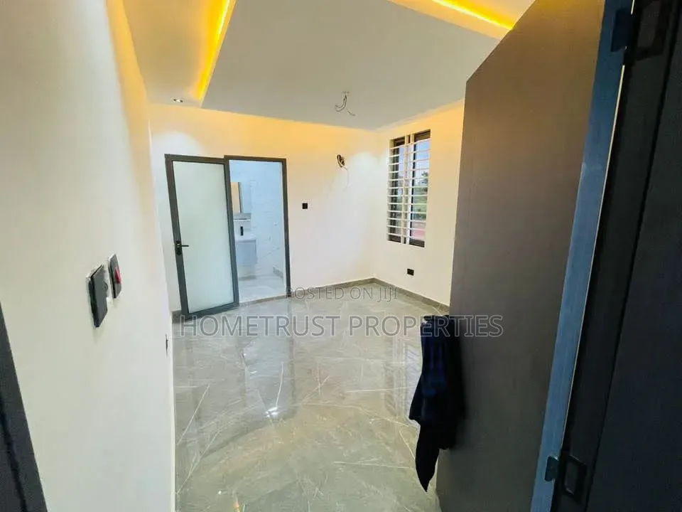 3bdrm Duplex in East Legon Hills, Police Station for sale in Police Station
