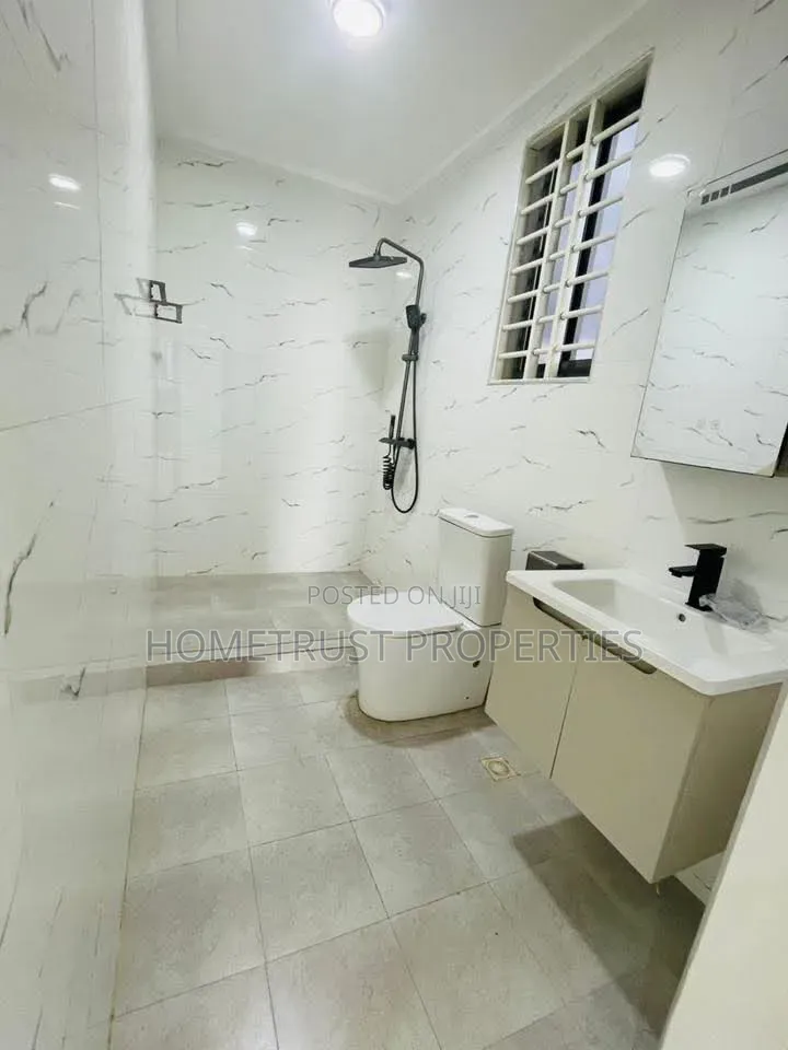 3bdrm Duplex in East Legon Hills, Police Station for sale in Police Station