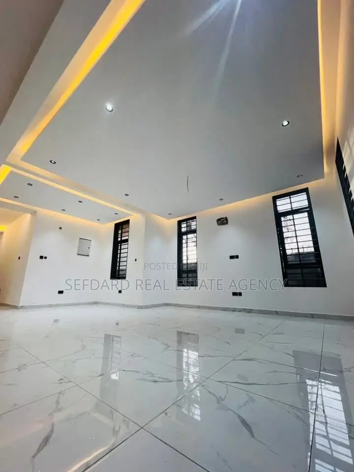 3bdrm Duplex in Sefdard Properties, East Legon for sale in East Legon