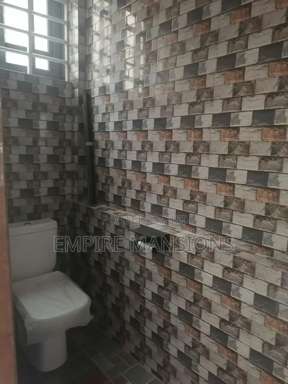 3bdrm Apartment in Aplaku, Bortiano for rent in Bortiano
