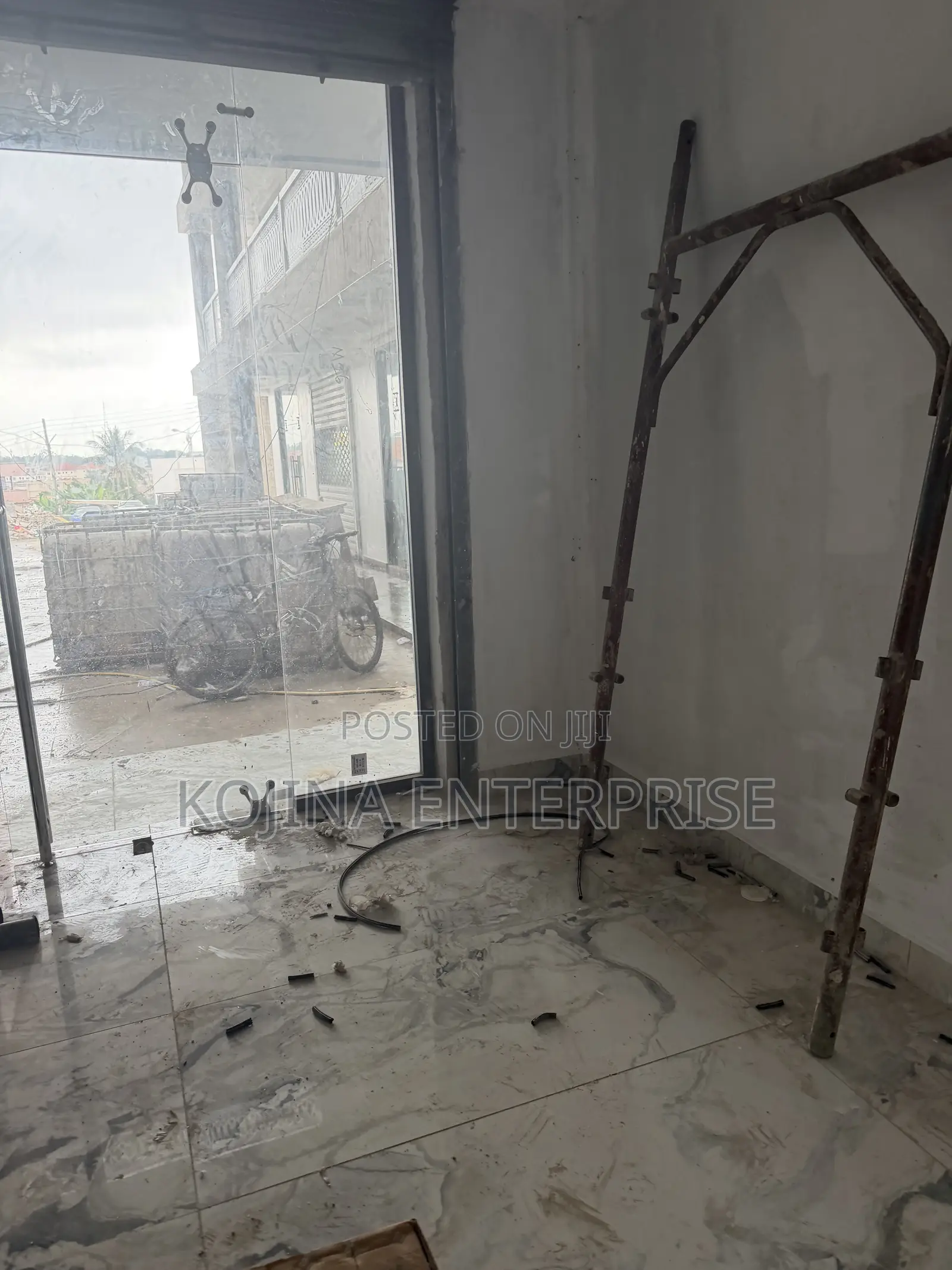 Prime Double Shop Space for Rent – Patasi in Kumasi Metropolitan