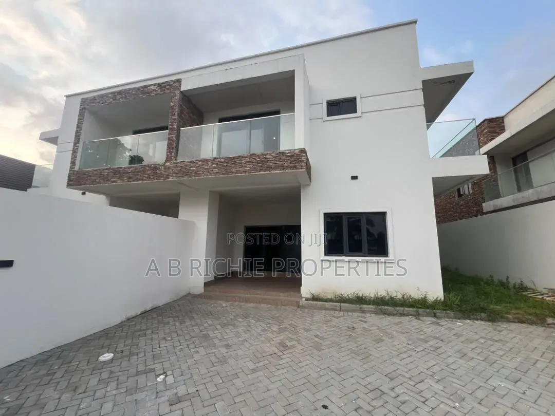 3bdrm House in Ab Richie Properties, Airport Residential Area for sale in Airport Residential Area