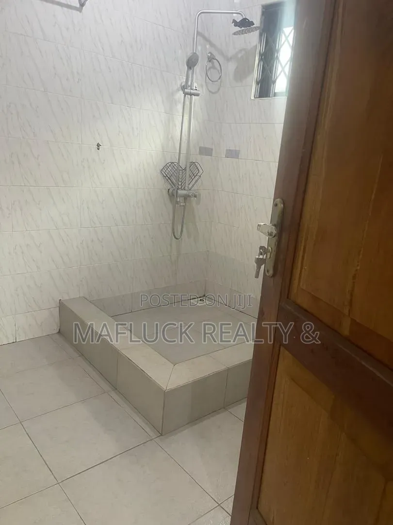 2bdrm Apartment in Lakeside Estate for rent in Lake Side Estate