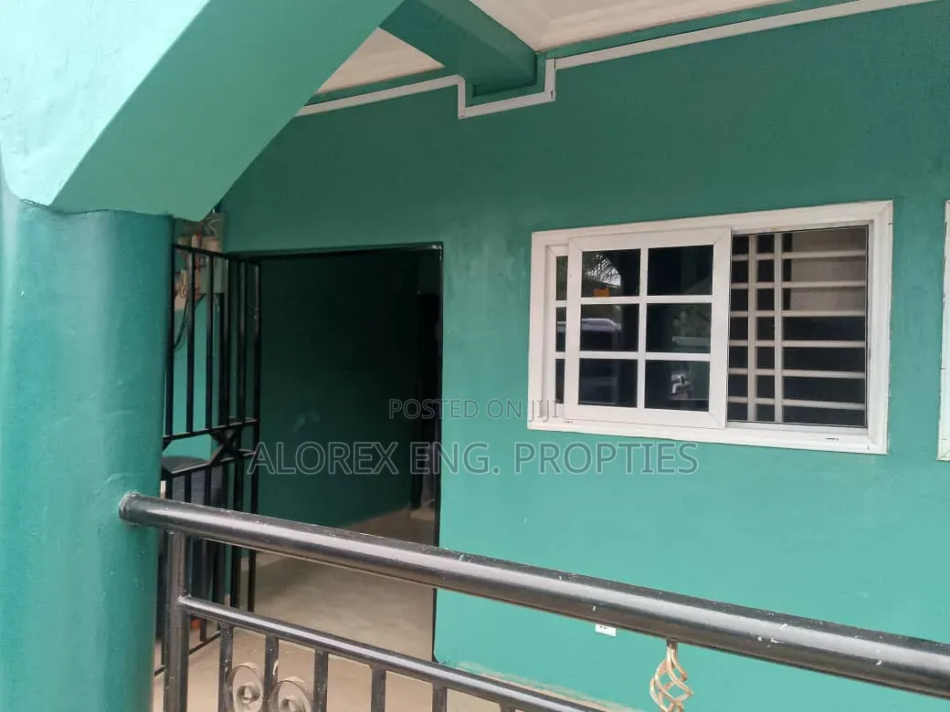 1bdrm Apartment in Adenta, Commandos for rent in Commandos