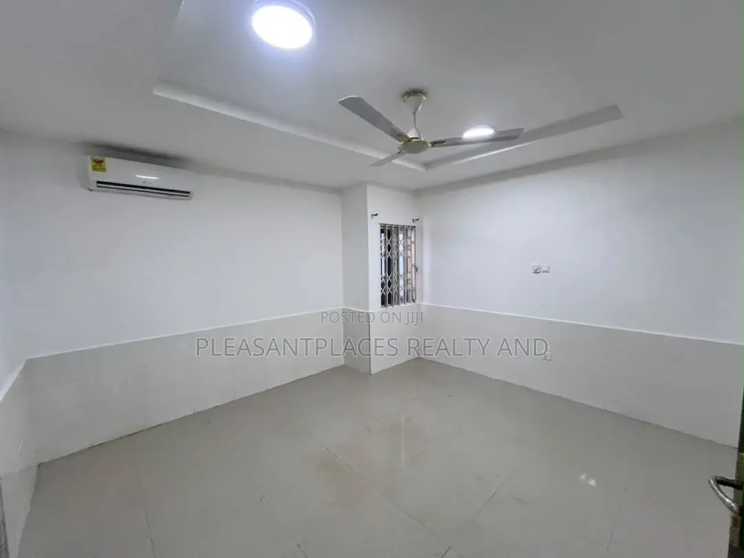 2bdrm Apartment in Pleasantplaces And, East Legon for rent in East Legon
