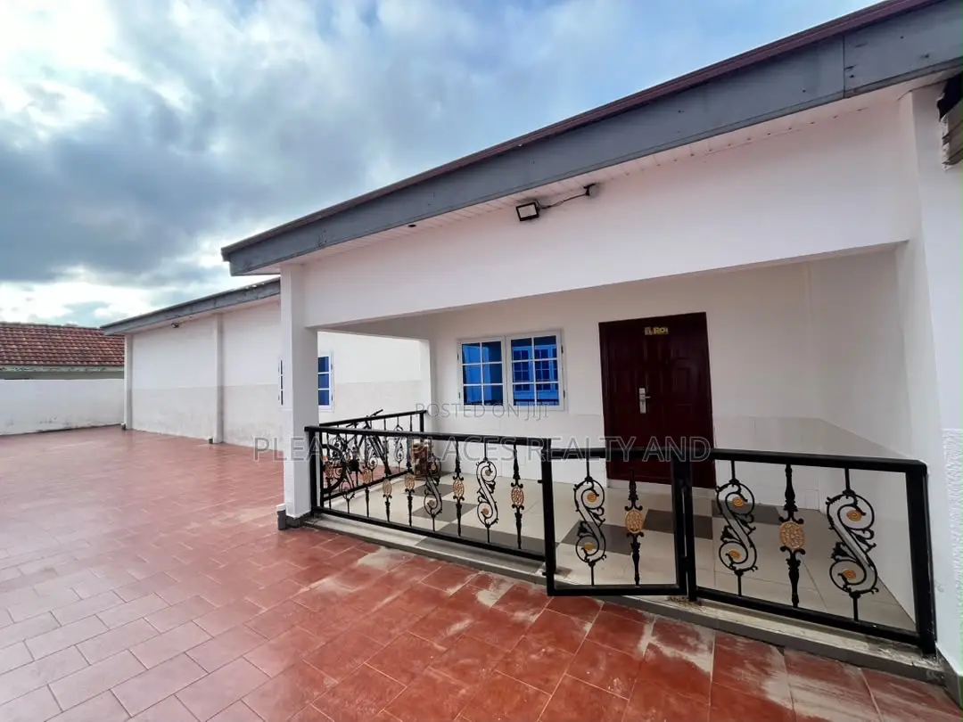 2bdrm Apartment in Pleasantplaces And, East Legon for rent in East Legon