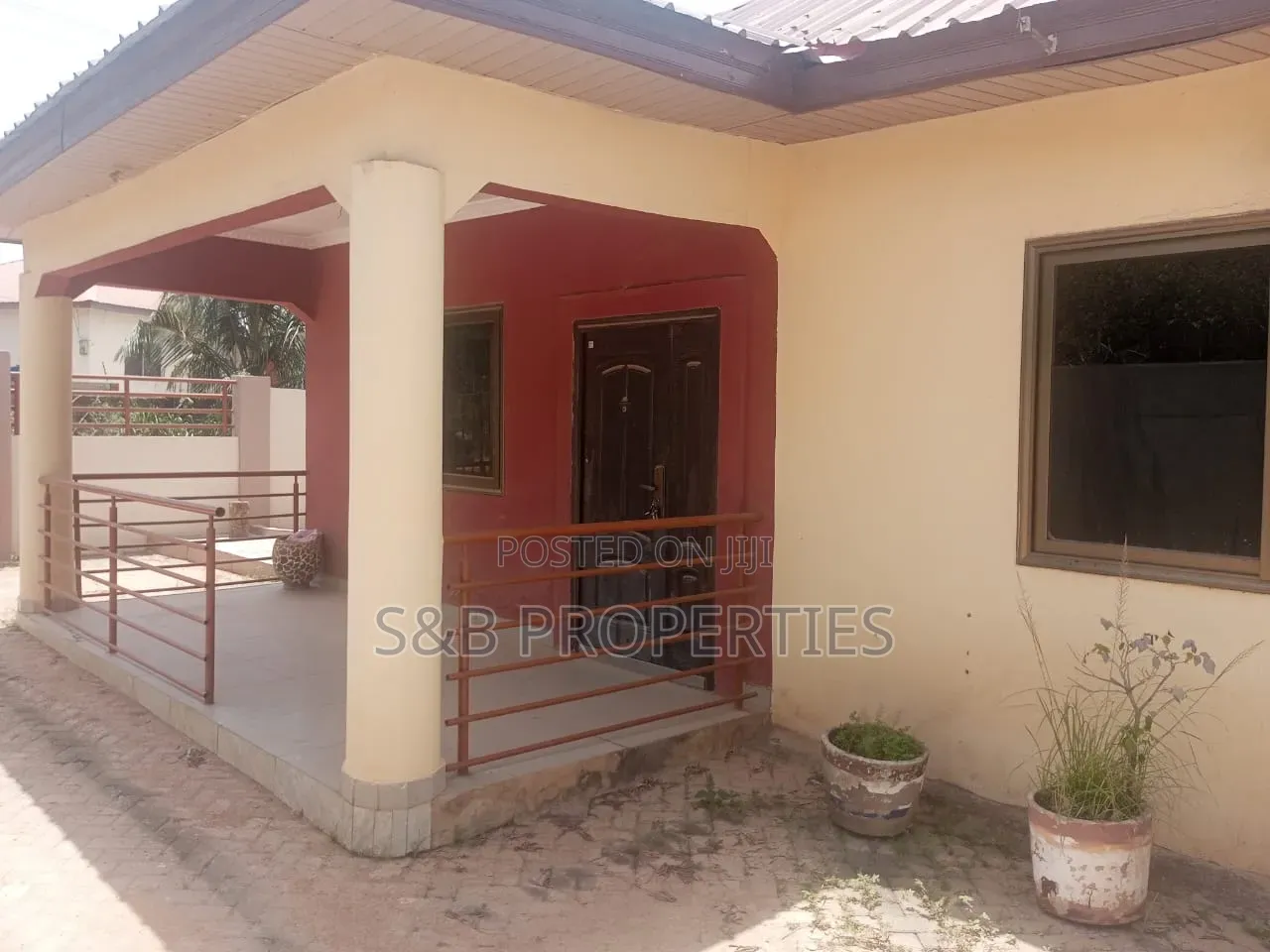 2bdrm House in Kwabenya for rent in Kwabenya