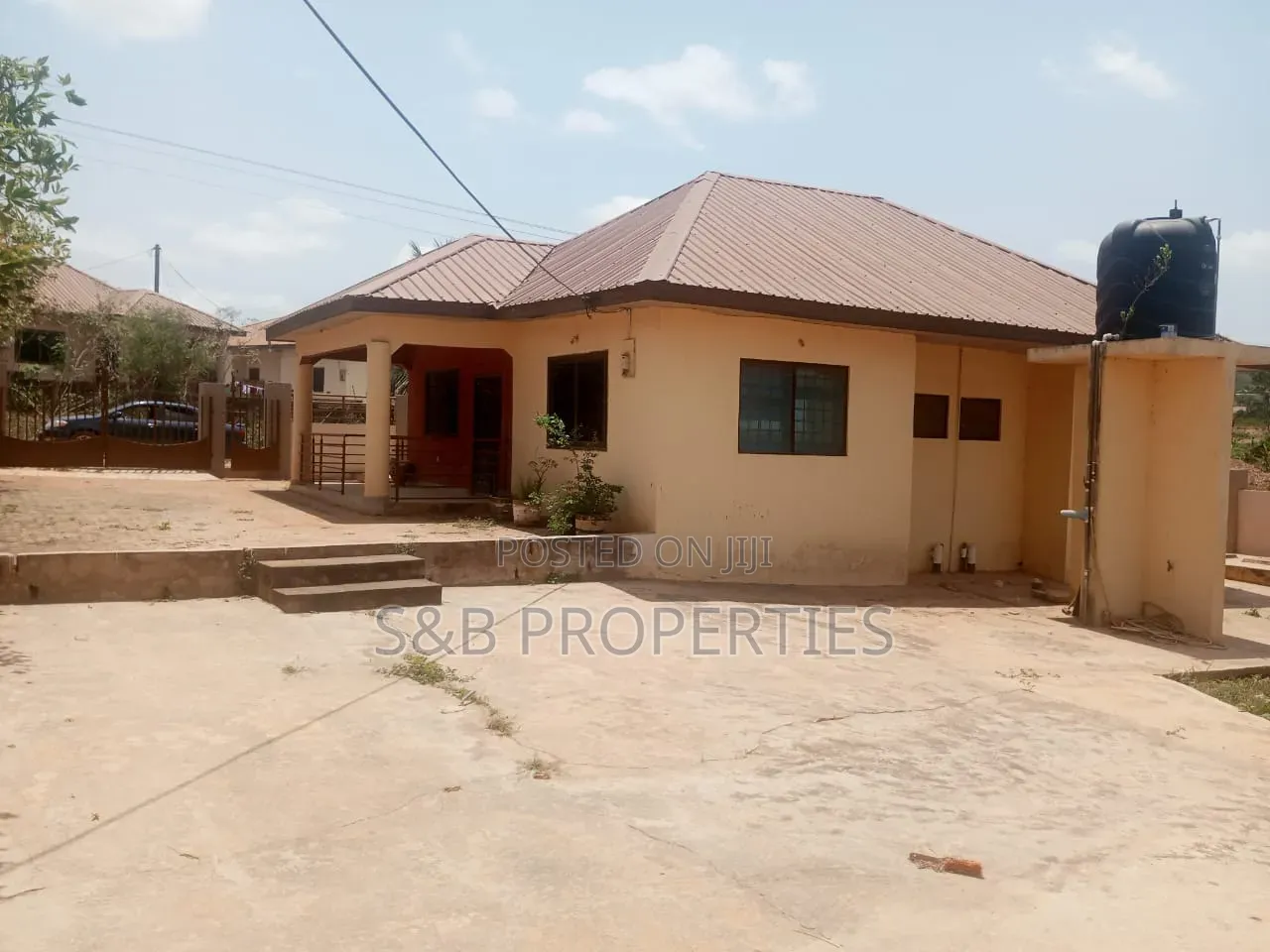 2bdrm House in Kwabenya for rent in Kwabenya