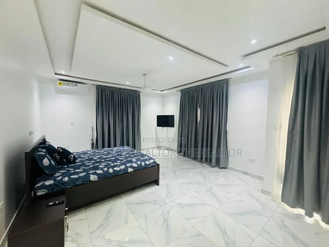 Furnished 4bdrm Duplex in American House for rent in American House