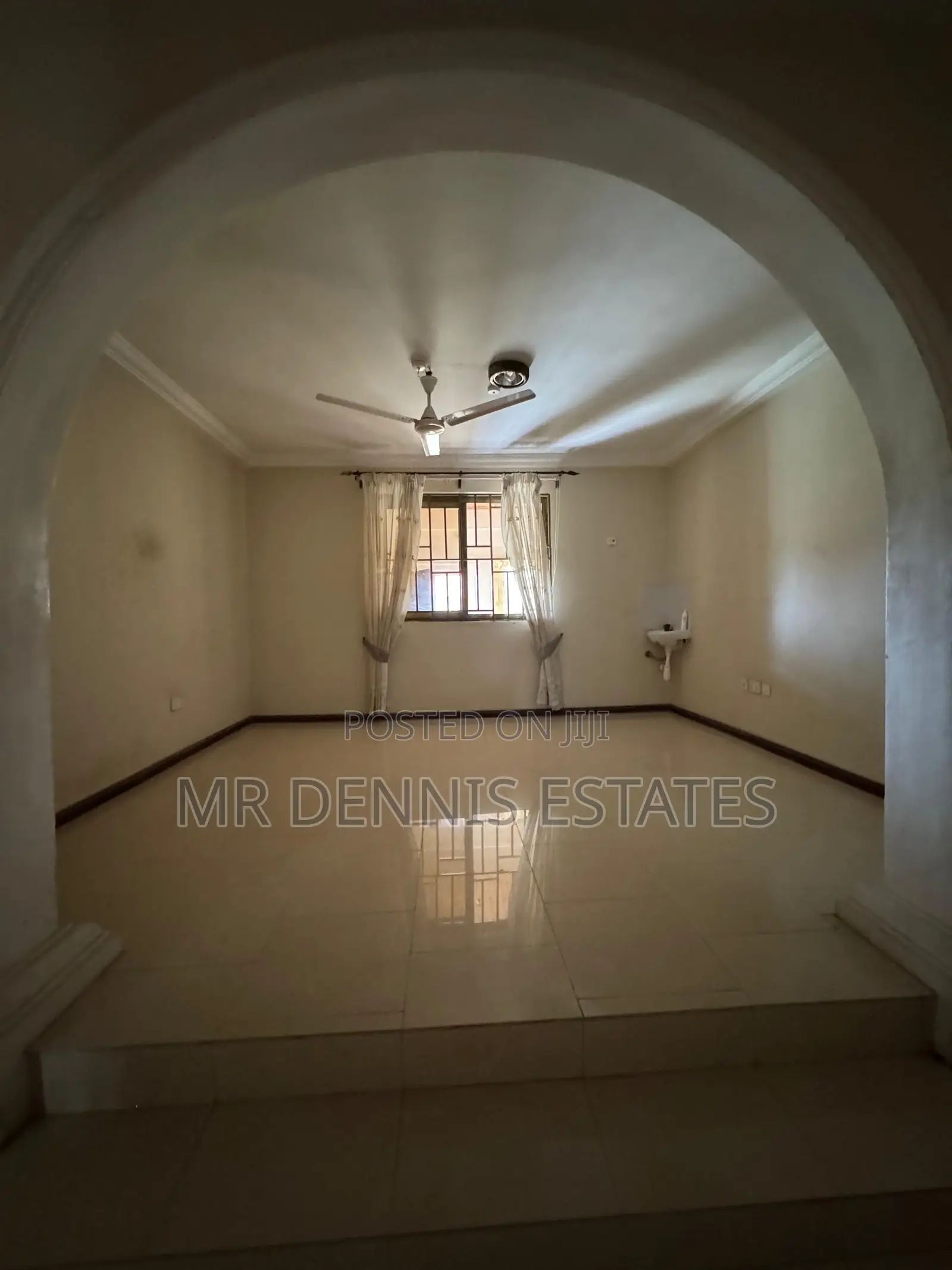 4bdrm Duplex in Tuba Kokrobite Road, Weija for sale in Weija