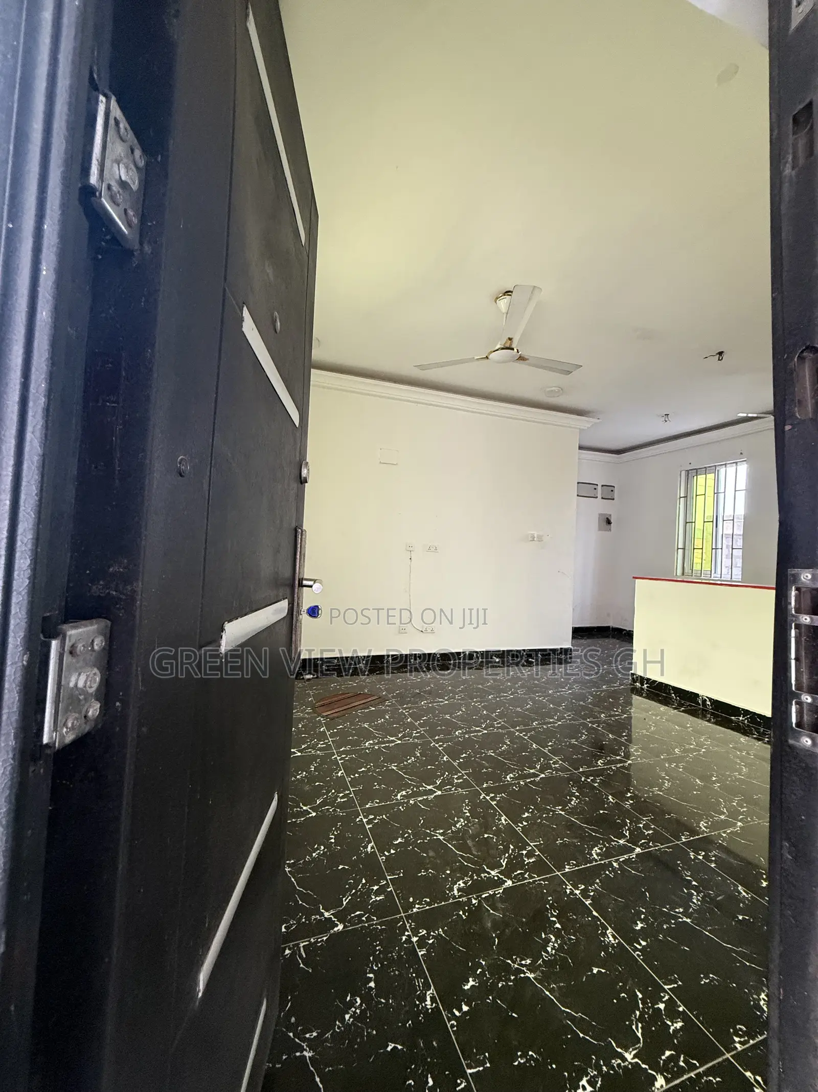1bdrm Room & Parlour in West Hills Mall Area for rent in West Hills Mall Area