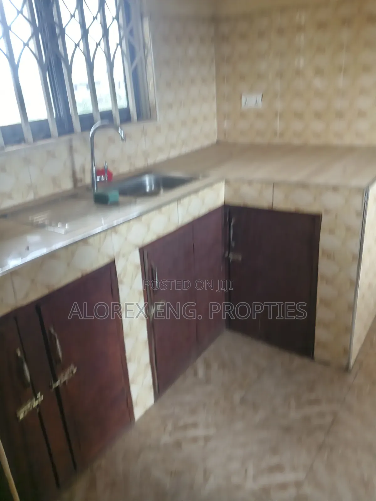 2bdrm Apartment in Adenta Amanfro, Frafraha for rent in Frafraha